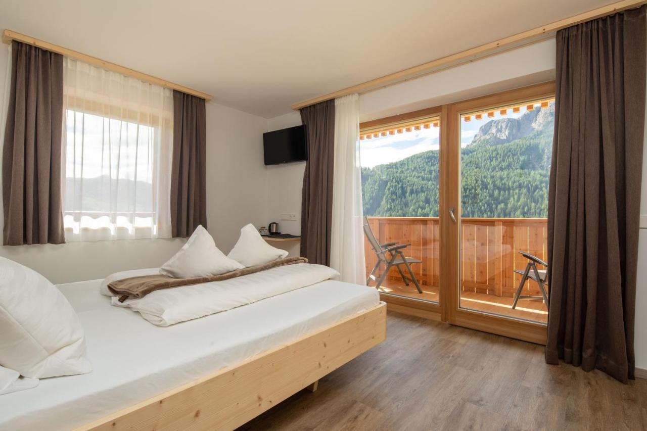 Declara B&B And Apartaments Colfosco Dış mekan fotoğraf