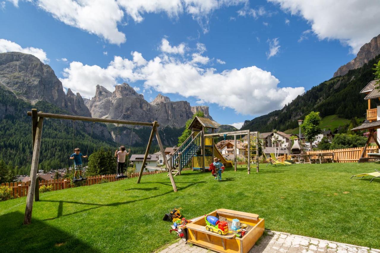 Declara B&B And Apartaments Colfosco Dış mekan fotoğraf