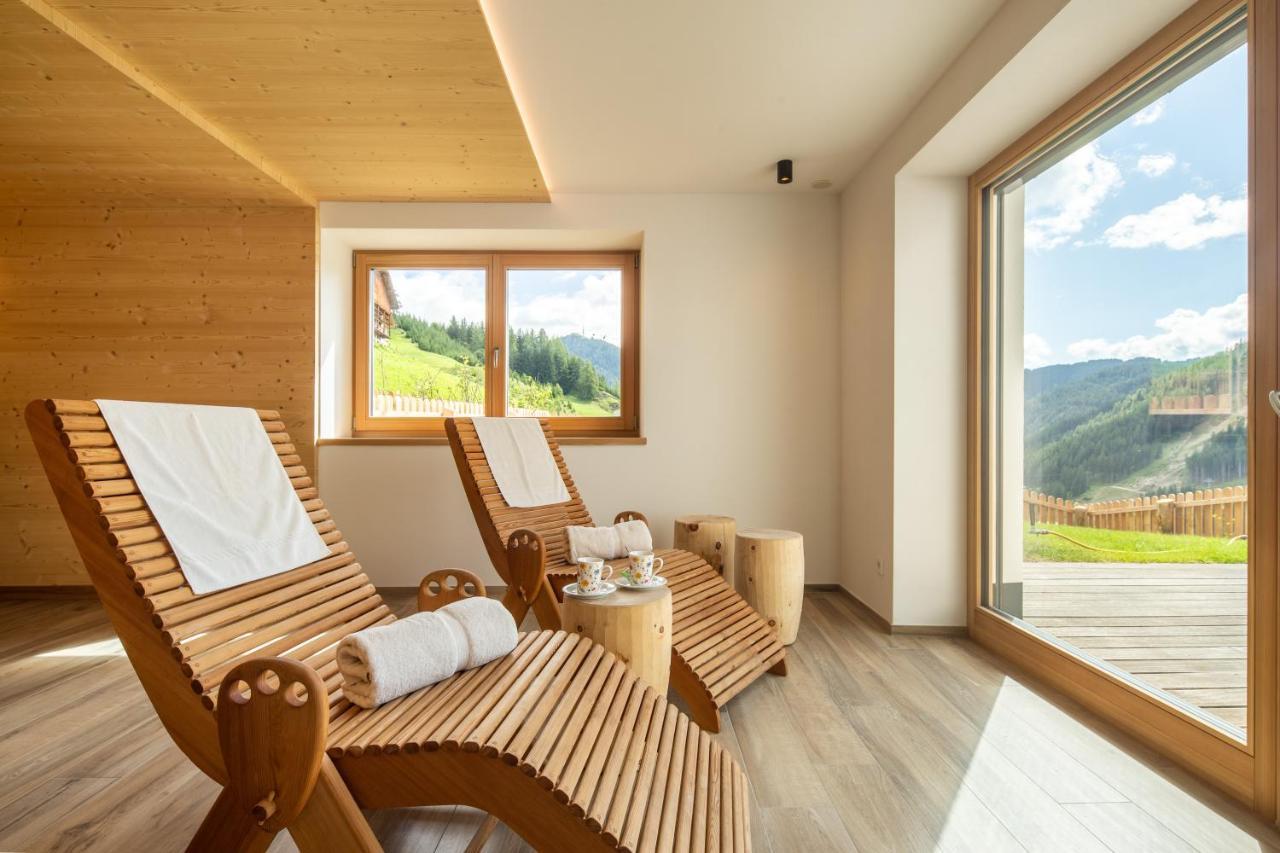 Declara B&B And Apartaments Colfosco Dış mekan fotoğraf