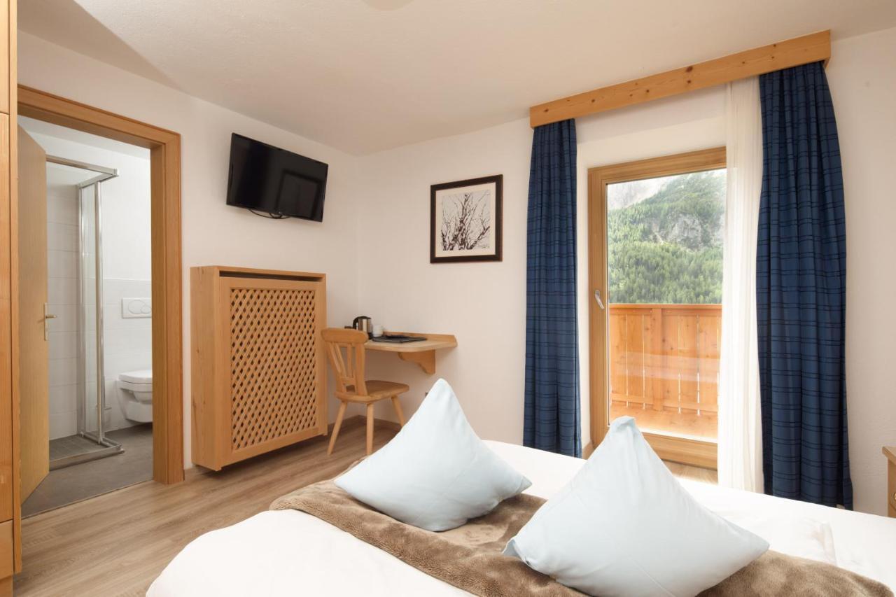 Declara B&B And Apartaments Colfosco Dış mekan fotoğraf
