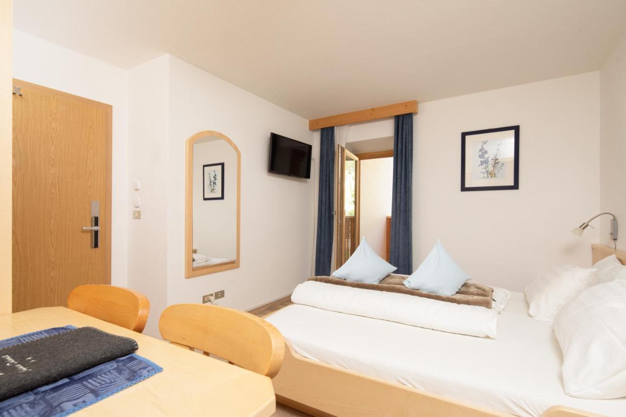 Declara B&B And Apartaments Colfosco Dış mekan fotoğraf