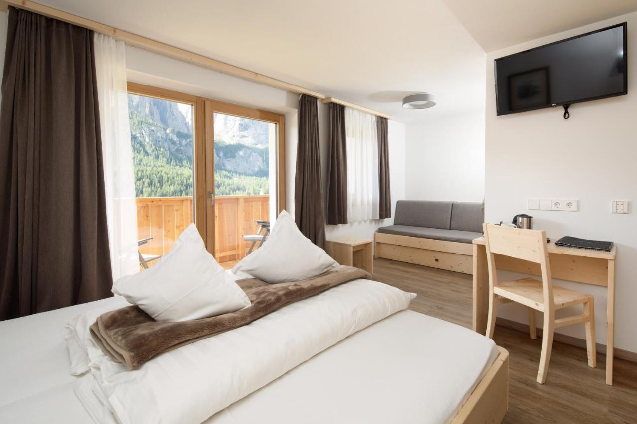 Declara B&B And Apartaments Colfosco Dış mekan fotoğraf